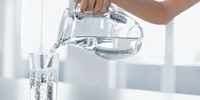 高血壓患者喝水要注意4點(diǎn)，否則血壓不穩(wěn)反升高
