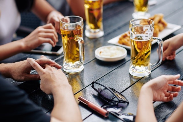 高考、聚會(huì)、喝酒、飲食-康興醫(yī)療器械官網(wǎng)