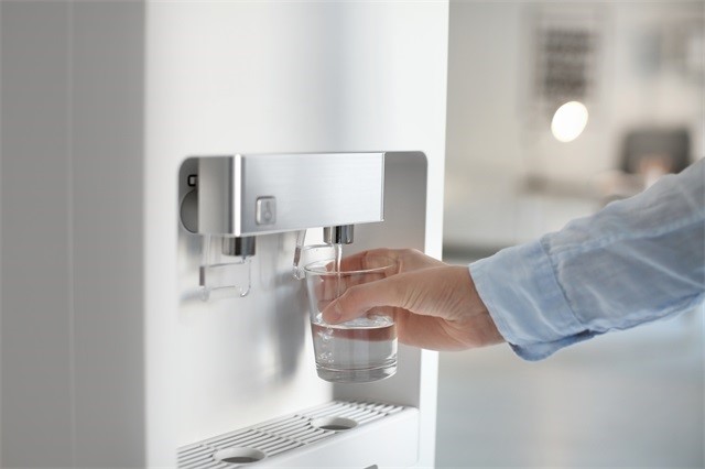 喝水、腎臟、飲水機(jī)、水杯-康興醫(yī)療器械官網(wǎng)