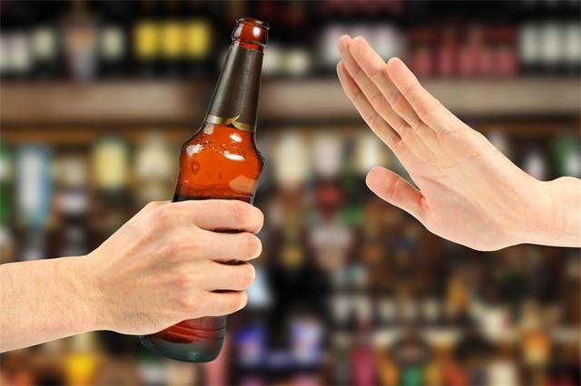 高血壓、啤酒、酒、飲酒-康興醫(yī)療器械官網(wǎng)